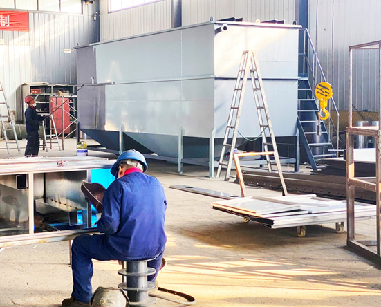 食品污水怎么處理？一體污水處理設(shè)備帶你體驗(yàn)去污黑科技（5）