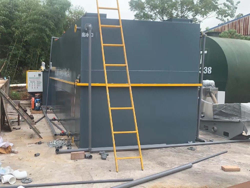 農村生活污水不經處理肆意排放-一體化污水處理設備來拯救